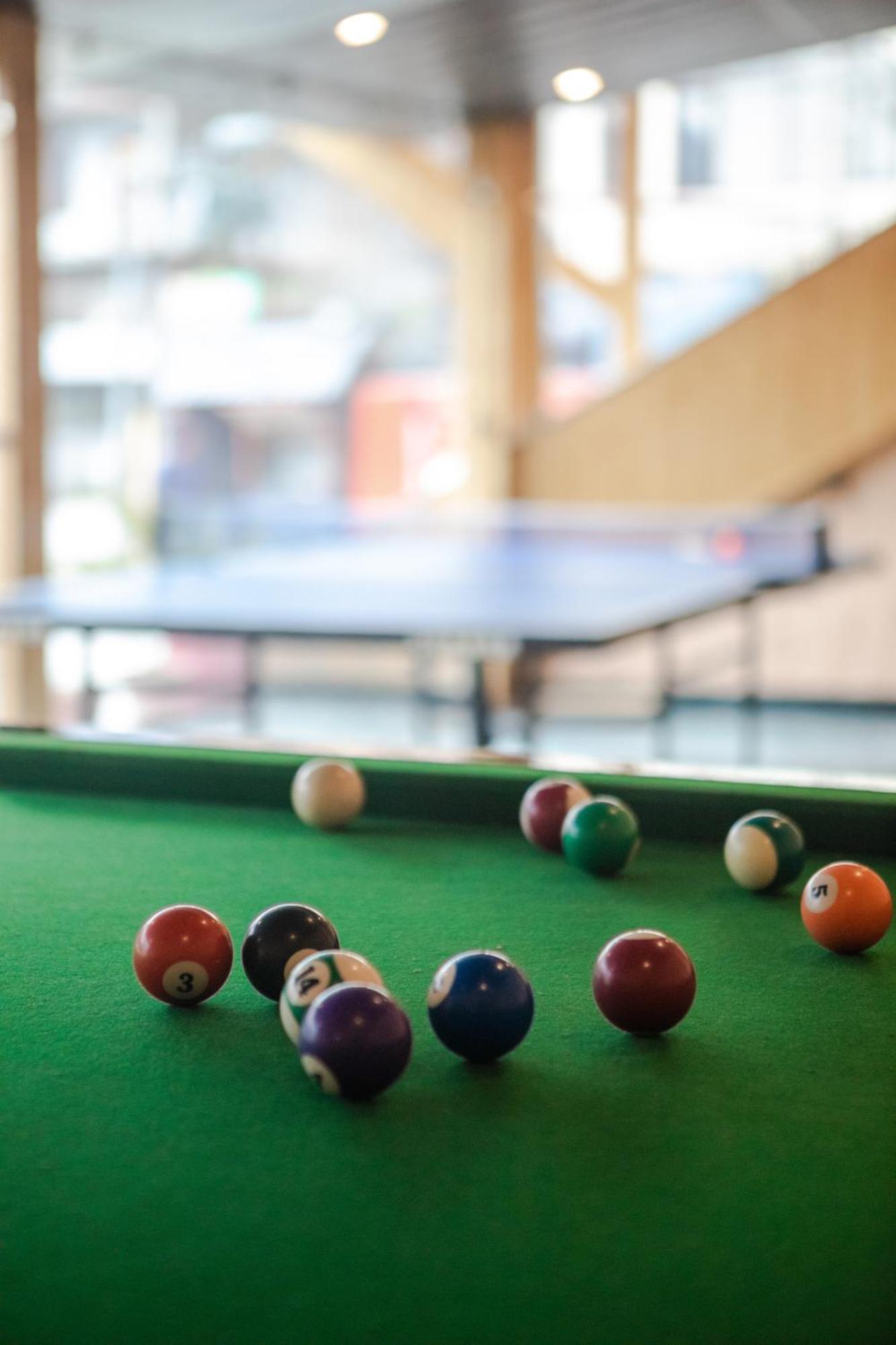 Hotel West Western #neartomallroad #gym #lawn #playingzone #pooltable #kidsfriendly #mountainview #tabletennis #familyfriendly #privateparking